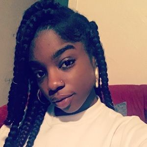 Meet your Posher, Bianca